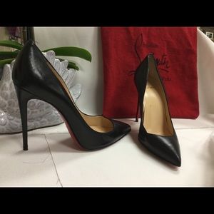 Christian Louboutin Pigalles. 37
